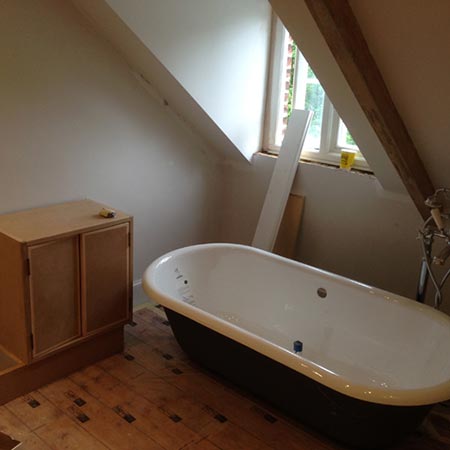 Roll top bath fitting Oxfordshire